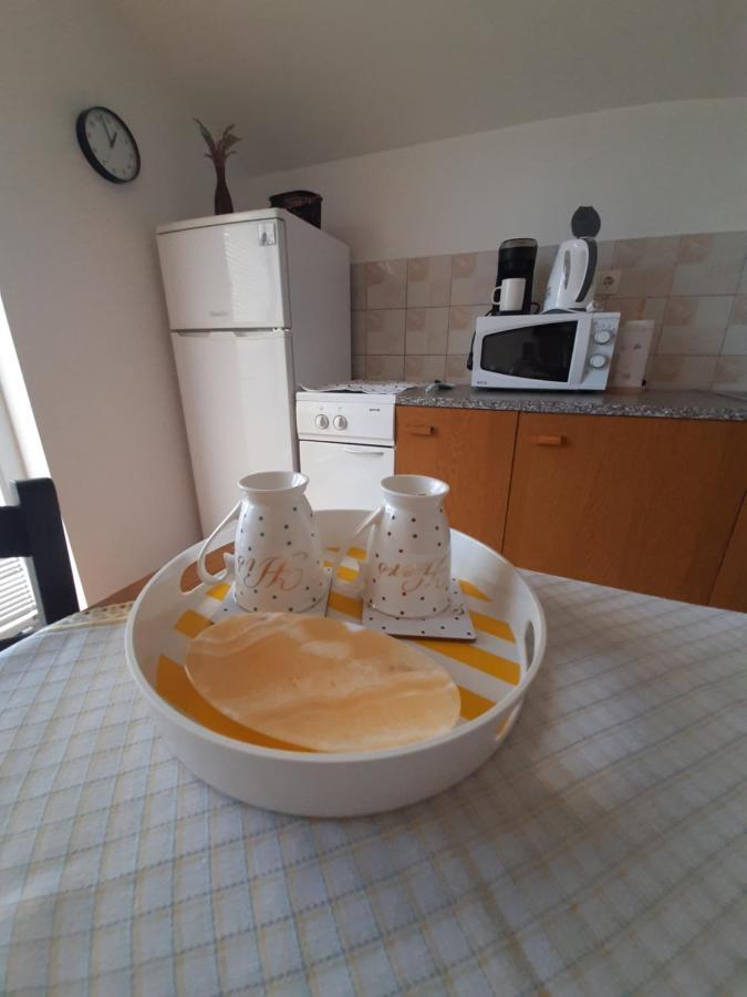 Appartamento Nena 2 Sukošan Esterno foto